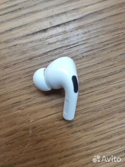 AirPods Pro левый оригинал б/у