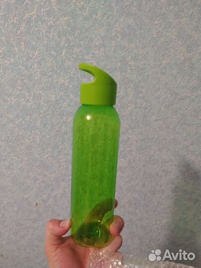 Спортивная бутылка для воды