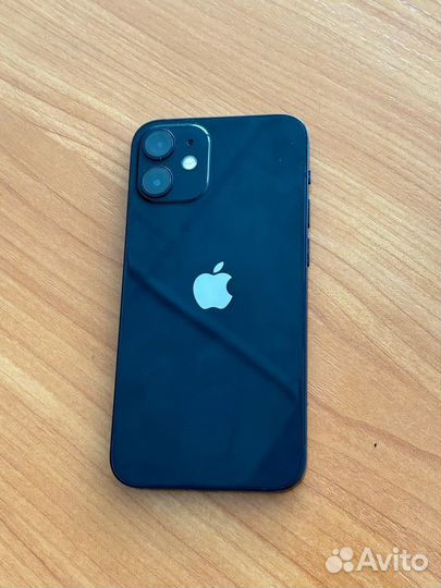 iPhone 12 mini, 64 ГБ
