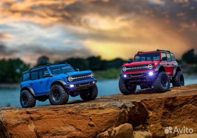 Traxxas TRX-4M 1/18 ford bronco crawler
