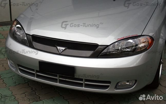 Решетка радиатора на Chevrolet Lacetti хетчбек