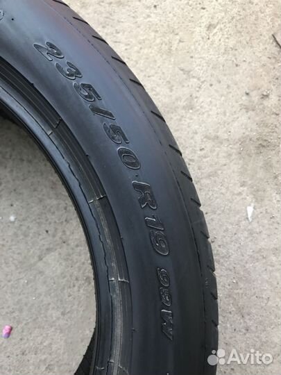 Pirelli P Zero 235/50 R19 99W