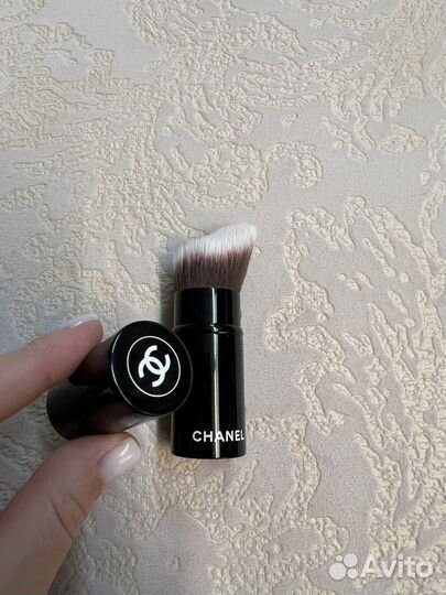 Кисти chanel, guerlain