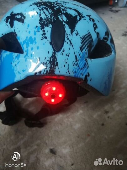Шлем детский с подсветкой легкий