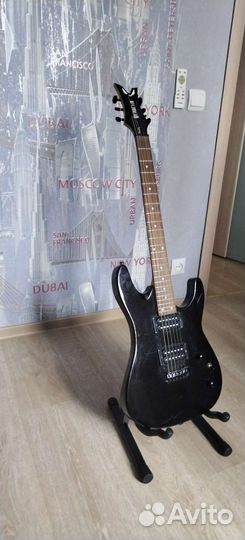 Электрогитара Dean Vendetta XM Tremolo