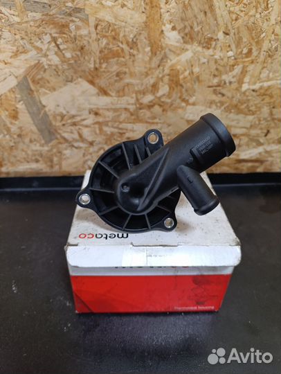 Термостат Audi Q7 Volkswagen Toureg