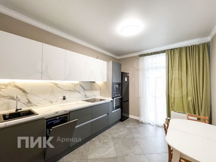 2-к. квартира, 58 м², 9/16 эт.