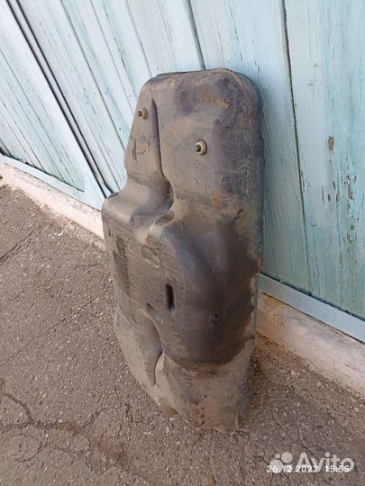 Бензобак Nissan Almera N16