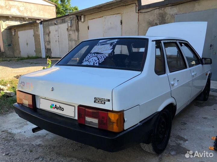 ВАЗ 21099 1.6 МТ, 2001, 10 000 км