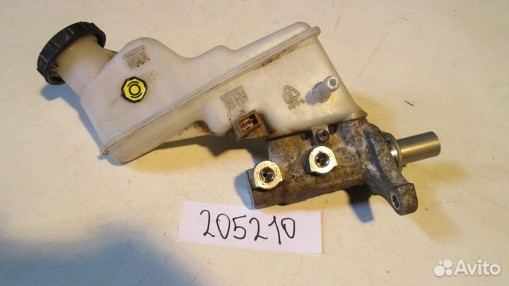 Главный тормозной цилиндр (Hyundai Solaris)