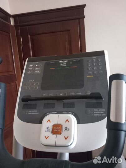 Эллиптический тренажер precor