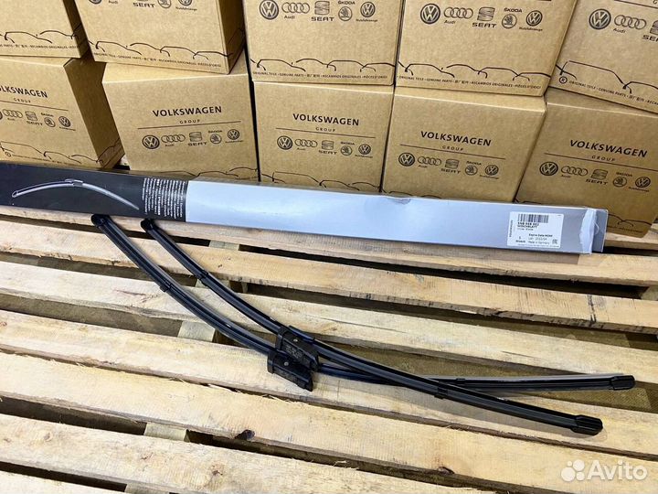 Комплект щёток стеклоочистителя VAG 5NB998002