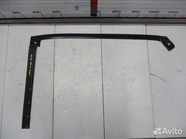 Уплотнитель стекла двери задней левой Kia Optima 4