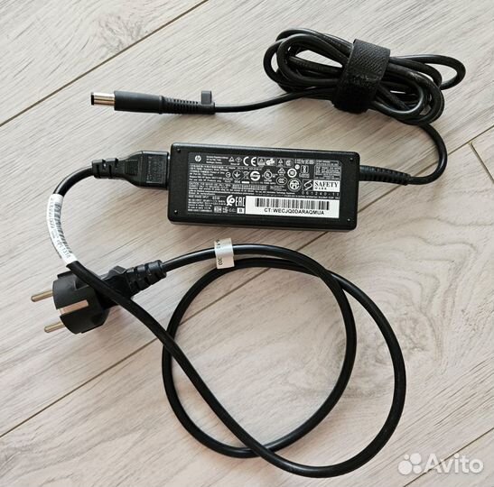 Блок питания для ноутбука HP 65W