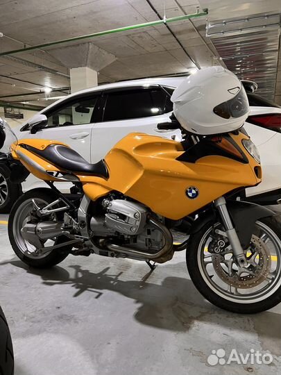 BMW R1100S
