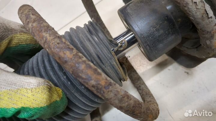 Амортизатор подвески Hyundai i30, 2010