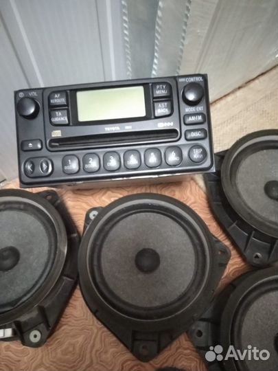 Штатный магнитофон