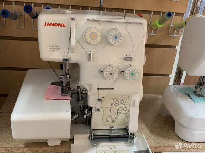 Оверлок janome 205d