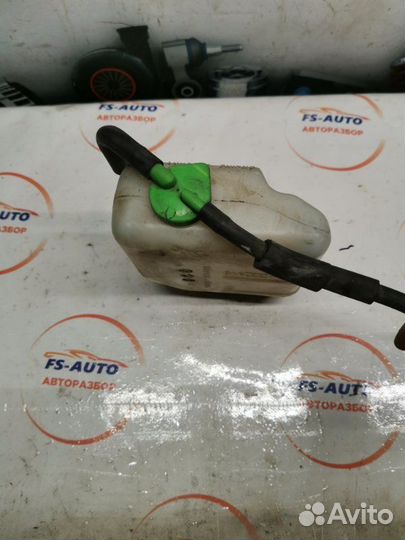 Бачок расширительный Suzuki Liana хэтчбэк 1.6 M16A