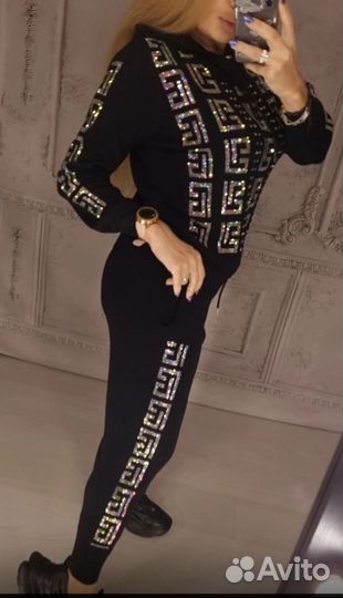 Женские костюмы спорт Шик