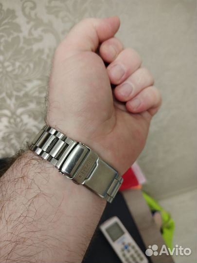 Часы Citizen CB5000-50L