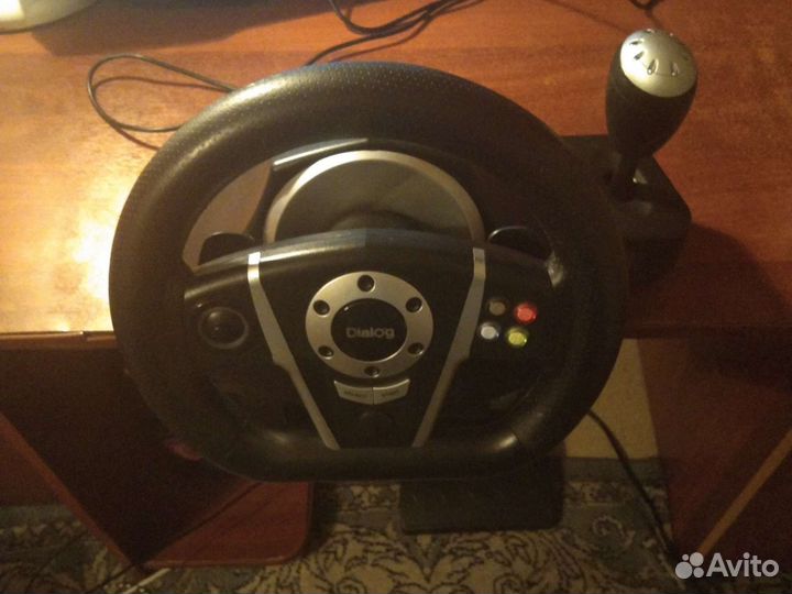 Игровой руль с педалями для пк
