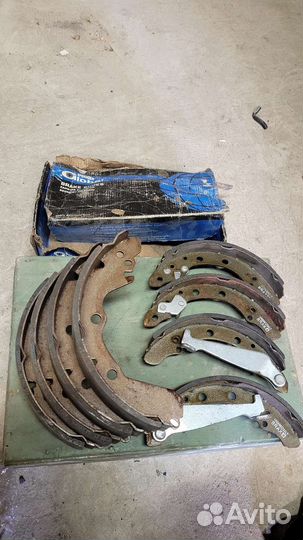 Колодки тормозные задние барабанные, комплект