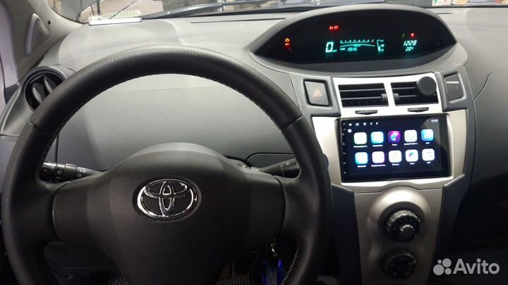 Toyota Yaris 1.0 МТ, 2009, 171 890 км