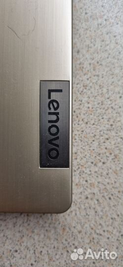 Ноутбук Lenovo