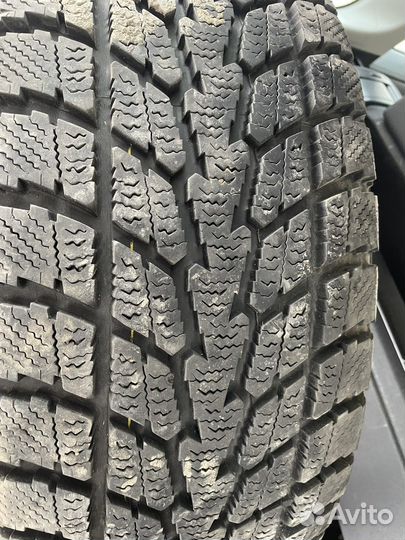 Toyo Winter Tranpath S1 235/60 R18 103Q