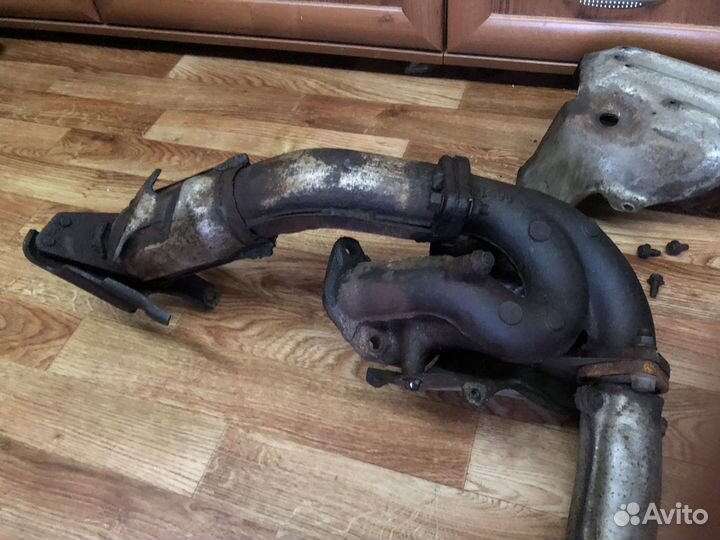 Выпускной коллектор Subaru ej205 Turbo Forester