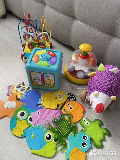 Развивающие игрушки пакетом музыкальные