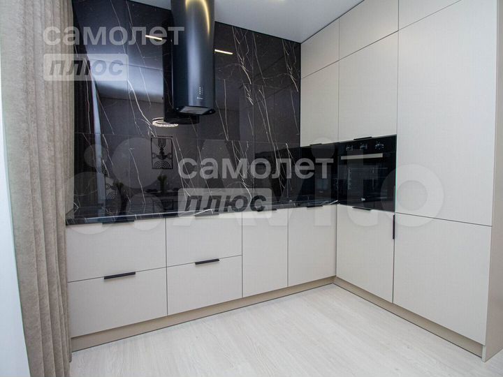 1-к. квартира, 47,2 м², 14/16 эт.