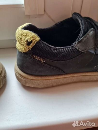 Кроссовки ecco детские