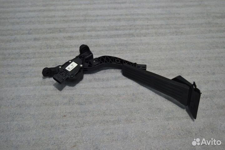 Педаль газа Hyundai Elantra 5 MD