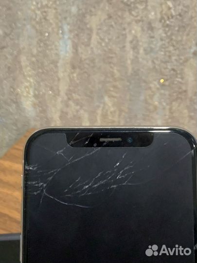 iPhone X, 64 ГБ