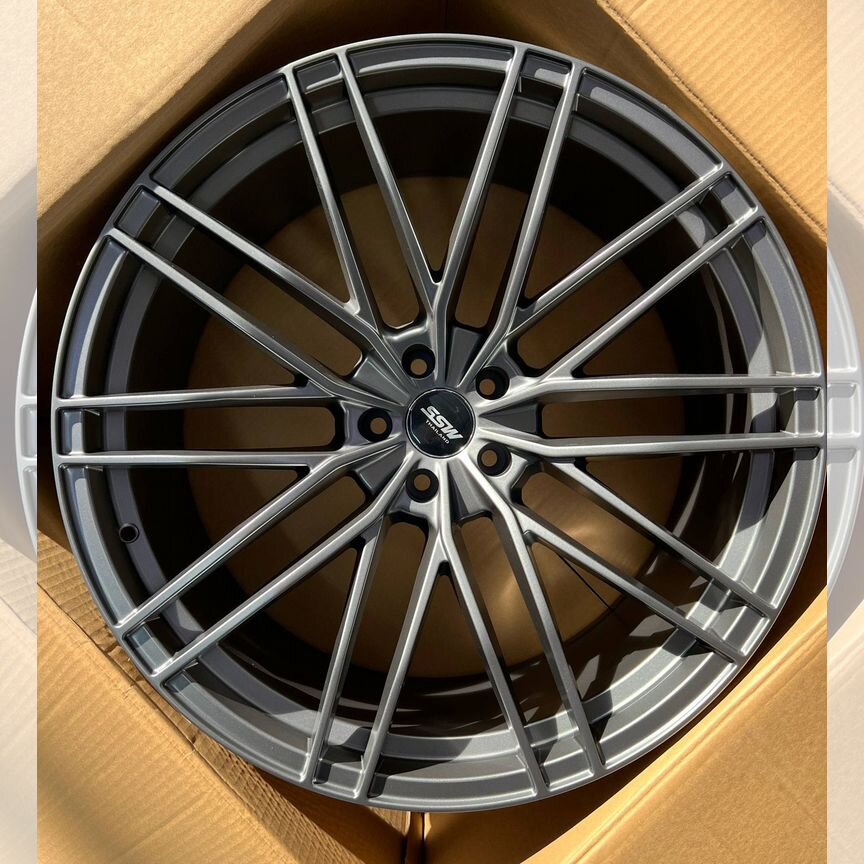 Литые диски BMW 10×R22 5×112