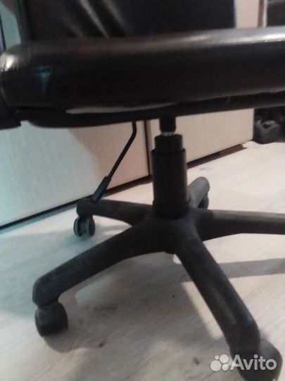Компьютерное кресло бу