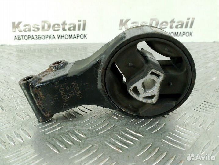 Подушка двигателя Chevrolet Cruze седан F16D4 2009