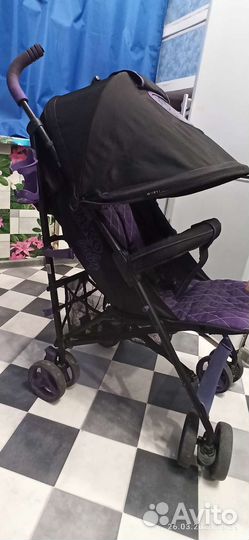 Прогулочная детская коляска трость