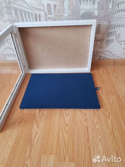 Витрина для медалей, орденов, значков