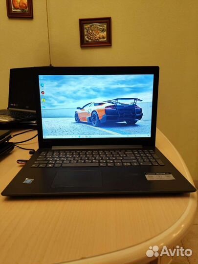 Ультрабук Lenovo 330/5 Full-HD 4-Ядра/4Gb/128SSD