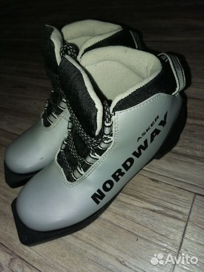 Лыжи ботинки