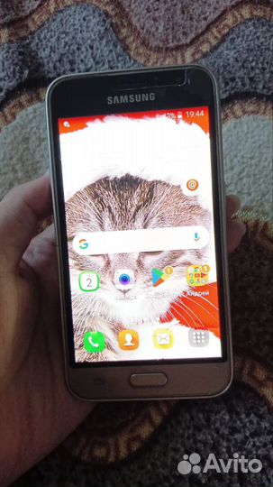 Телефон Samsung
