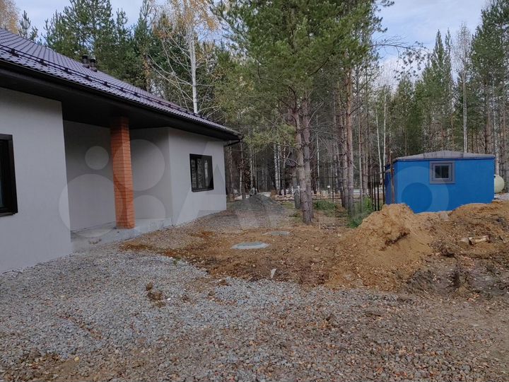 Дом 200 м² на участке 11 сот.