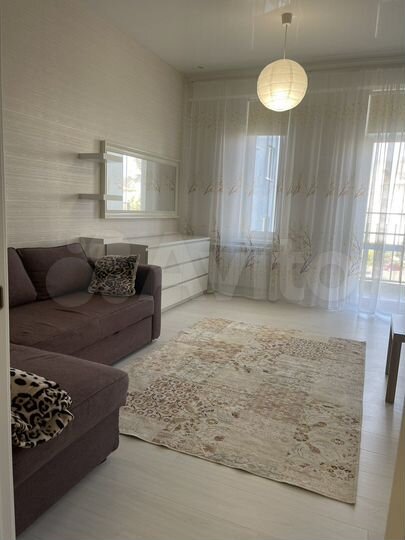 2-к. квартира, 55 м², 3/6 эт.