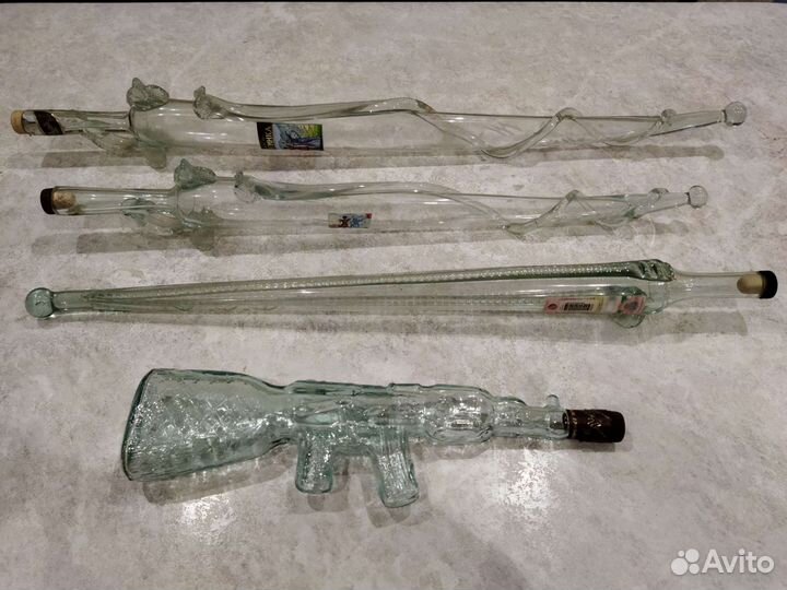 Пустые бутылки из под коньяка