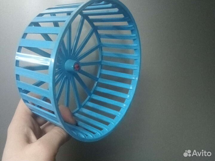 Колесо поилка для хомяка