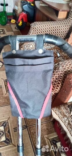 Детский 3х колесный велосипед с ручкой