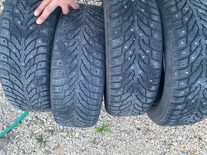 Nokian Tyres Hakkapeliitta 9 185/60 R15